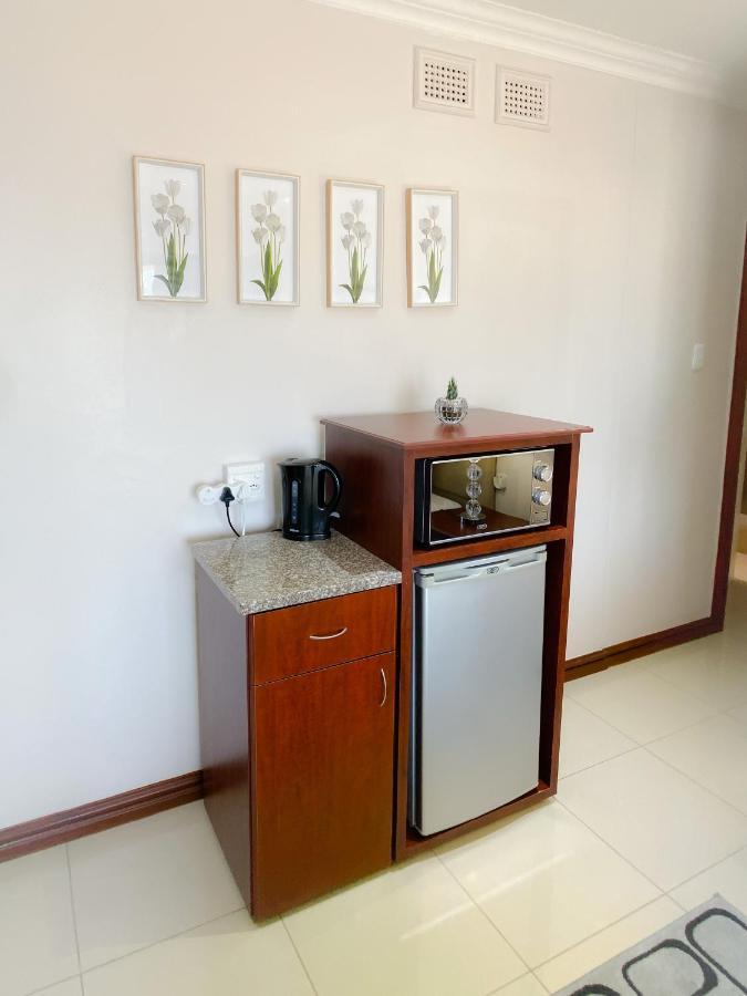 The Meritus Guest House Westville Екстер'єр фото