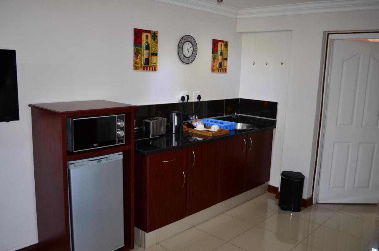 The Meritus Guest House Westville Екстер'єр фото